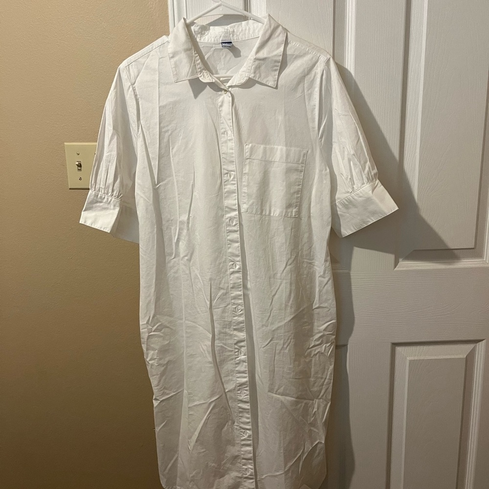 Size large white button down dress. Light material, never worn.